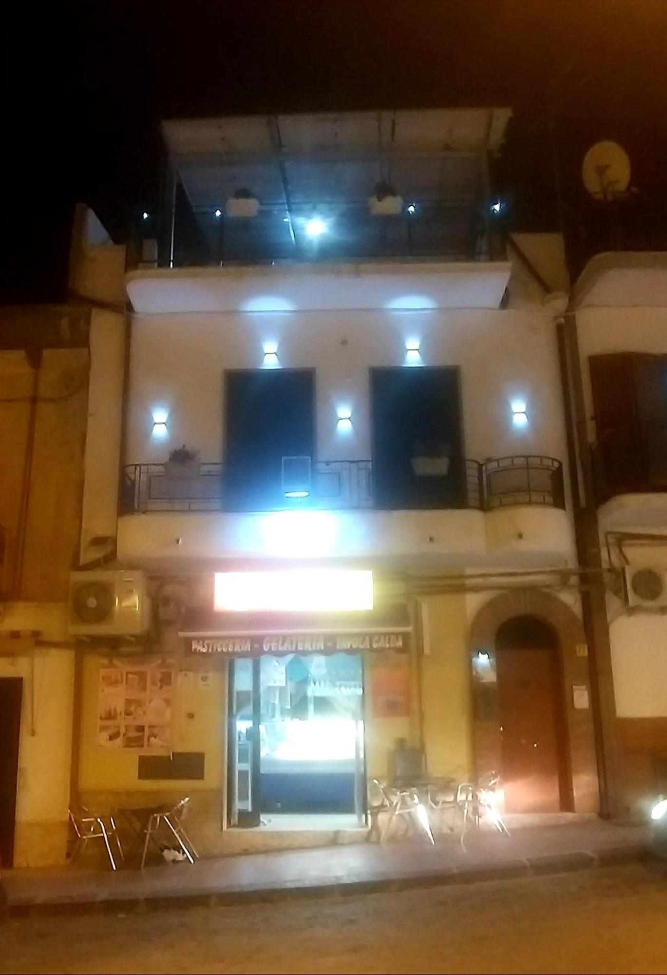 Belvedere Appartamento Per Vacanze Castel di Iudica Ngoại thất bức ảnh